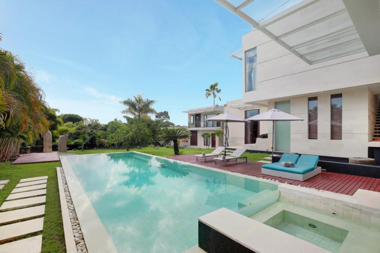 Nara Villa Canggu By Ini Vie Hospitality Exteriör bild